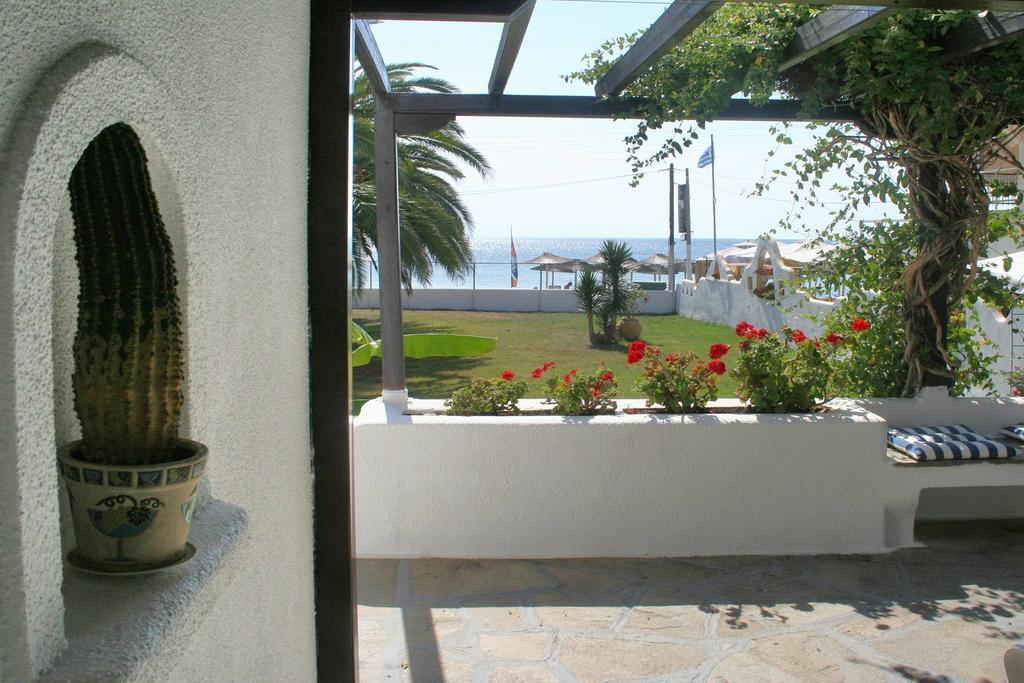 Villa Paradiso Néos Marmarás Zimmer foto